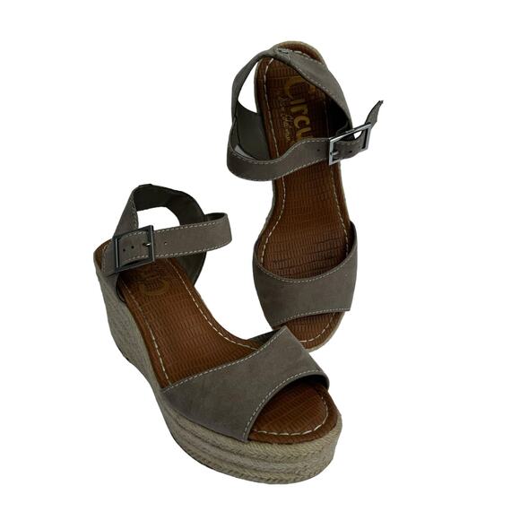 Circus by Sam Edelman Delilah Taupe Espadrille Wedge Sandals Open Toe, Size 8M - Picture 1 of 14